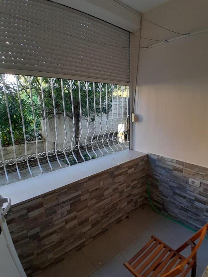 Guest House Taverna Laberia 2 Gjirokaster Ngoại thất bức ảnh