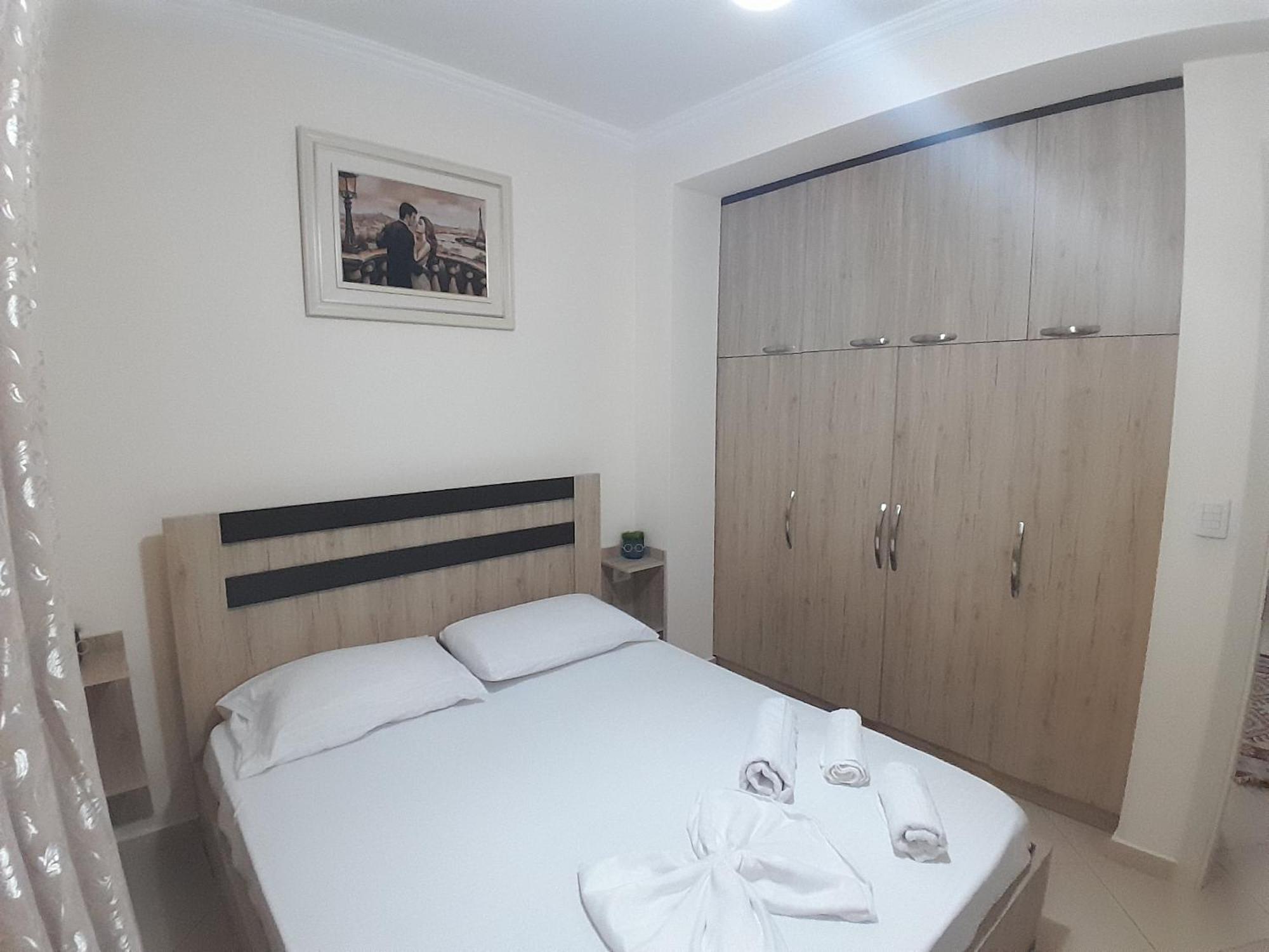 Guest House Taverna Laberia 2 Gjirokaster Ngoại thất bức ảnh