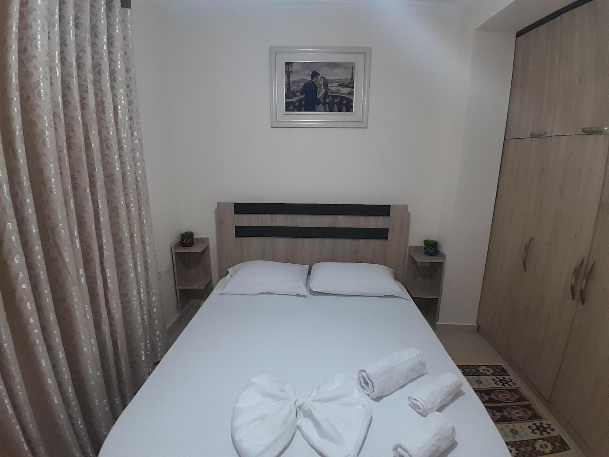 Guest House Taverna Laberia 2 Gjirokaster Ngoại thất bức ảnh